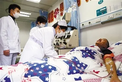 驻龙岩武警战士欧阳宏成功捐献造血干细胞